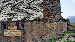 Source de la Loire. - PLATEAU ARDECHOIS