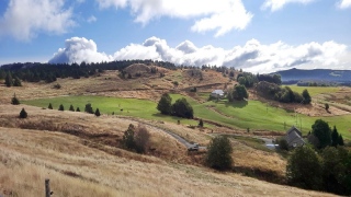 Hautes terres. - PLATEAU ARDECHOIS